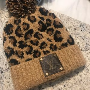 New upcycled pompom hat